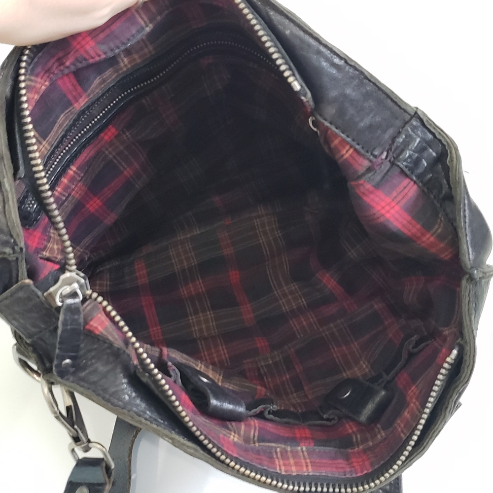 Will Leather Goods Black Lwather Crossbody Purse - Picture 6 of 8